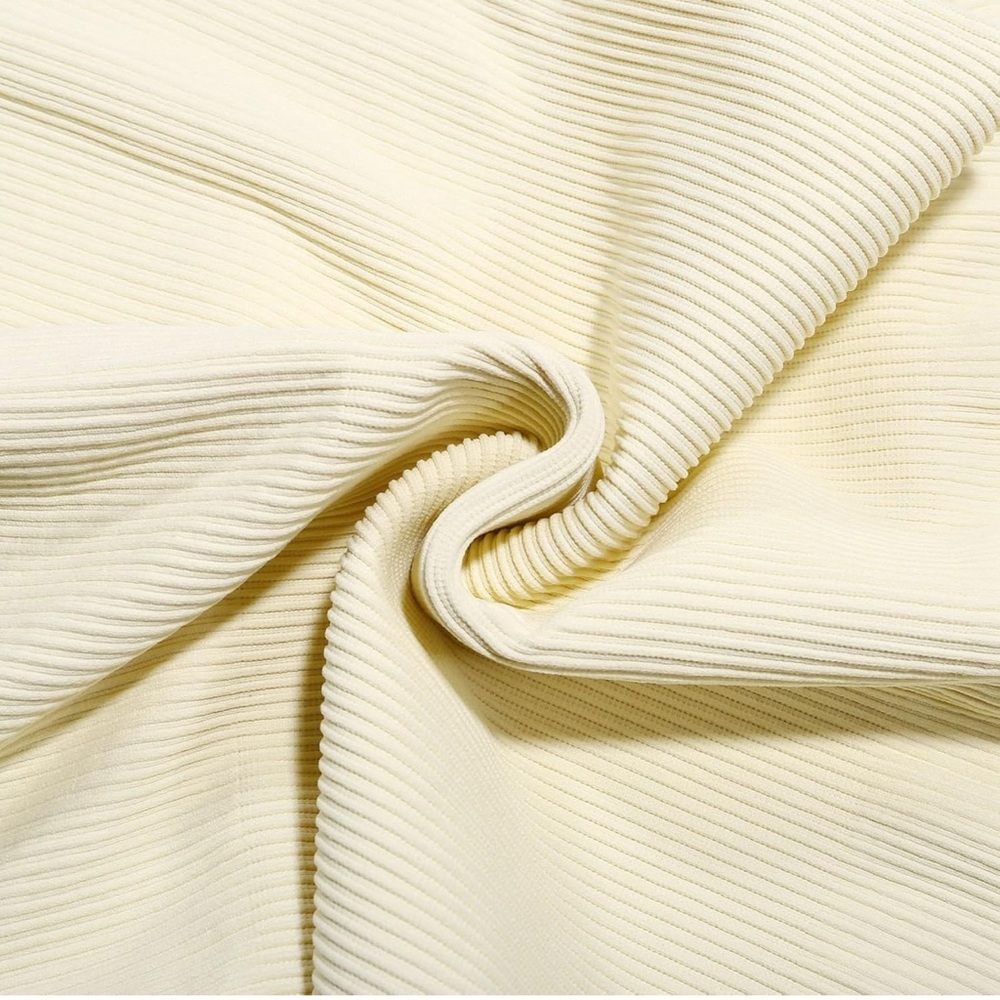 Sleeveless Ribbed Cream Romper Jumpsuit - Picture 2 of 7